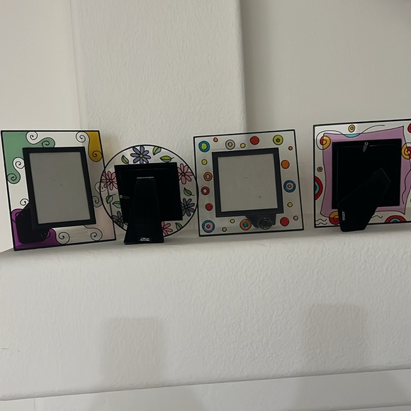 Modern artsy Picture frames set of 4 - Picture 7 of 9